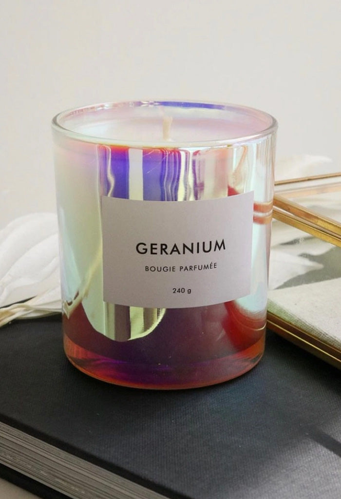 Les Citadines Geranium Iridescent Candle